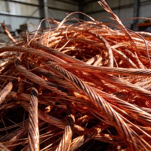 Chatarra de Cable de Cobre Brillante, Cables de Cobre Desnudo Puro y Limpio para Exportación, Compradores Globales de Reciclaje - Product Image 1