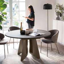 โต๊ะขยายได้ทันสมัย ขาโลหะโค้งรูปทรงประติมากรรม ดีไซน์ทันสมัย ใช้งานได้หลากหลาย เหมาะสำหรับโรงแรม วิลล่า ห้องนั่งเล่น และพื้นที่รับประทานอาหาร - Product Image 5