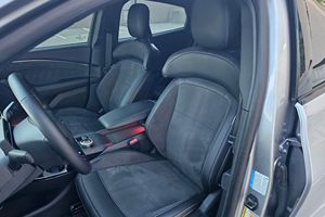 FORD MUSTANG MACH-E GT USADO CON VOLANTE A LA IZQUIERDA/DERECHA - Product Image 4