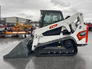 Chargeur frontal compact d'occasion Catrepillar T650 2022, moteur Kubota, pompe hydraulique MOOG, capacité de charge nominale de 200 tonnes, puissance de 75 kW - Product Image 2