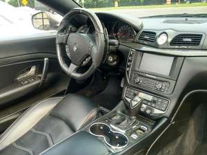 Mas-e-ra-ti Gran-Turismo Sport Convertible RWD 2013 LIMPIO - Product Image 3