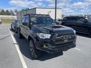 Usado Clean 2019 Tacoma TRD Sport - Product Image 3