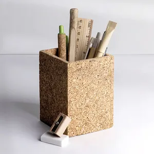 Portapenne in Sughero Trevignano Personalizzato, Gadget Unico per Organizzare i Tuoi Strumenti di Scrittura - Product Image 2