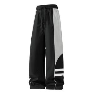 Custom Logo Printed Breathable Eco-Friendly Men's Lightweight Streetwear Activewear Solid Black Design Winter Tracksuits - Product Image 6