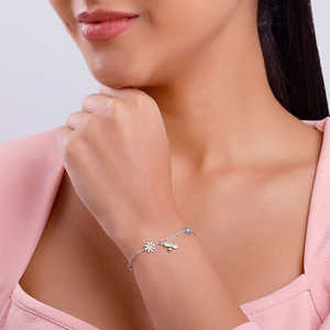 Pulsera fina de plata de abeja en flor - Product Image 3