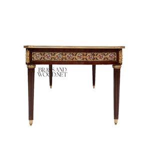 Elegante Mesa de Centro Rectangular con Incrustaciones Florales y Detalles en Latón, Acabado en Madera de Alta Calidad para una Decoración Lujosa - Product Image 6
