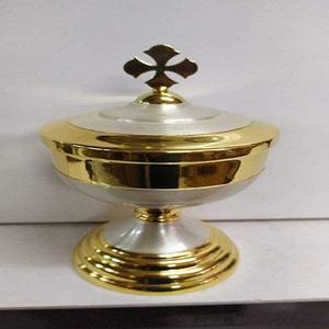 Ciborium en métal classique pour la maison, produit d'église, gobelet à vin rond, assiette dorée couleur nouveauté gothique martelé, fournitures d'articles cadeaux - Product Image 4