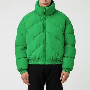 Abrigo de invierno con logotipo personalizado para hombre con tela de terciopelo grueso transpirable y cierre de cremallera chaqueta acolchada de punto de talla grande - Product Image 1