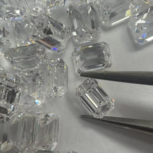 Diamantes sueltos con forma de esmeralda de calidad superior de Venta caliente Diamantes reales fabricados en la India Certificado IGI Buen corte Mantra - Product Image 1