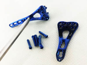 Radio Distal de Ángulo Variable, Placa Volar LCP de 2 a 5 L & R y Juego de Tornillos de 79 Piezas - Product Image 3