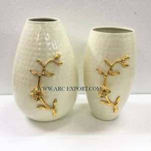 Antique Brass Flower Vases Wedding and Events Designing Luxury Flower Vase <b>Top</b> Selling Handmade New Look Modern Metal Vases - Product Image 6