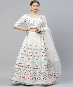 Lourd exclusif designer indien Lehenga Choli avec chemisier surat fabrication prix de gros vêtement ethnique lehenga choli - Product Image 5