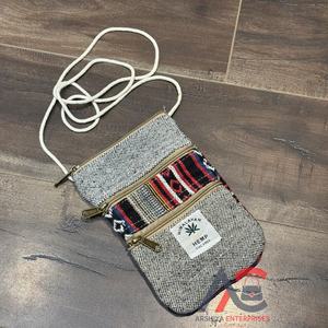 Bolso bandolera de cáñamo del Himalaya hecho a mano 2025 con 3 bolsillos con cremallera, bolso de viaje ecológico para teléfono, tarjetas y efectivo - Product Image 1