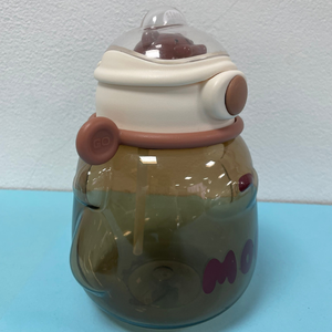 Pavico PET Phu Tho Vietnam Bouteille d'eau de gymnastique cylindrique sans BPA avec joint de pompe pour utilisation de shampooing - Product Image 3