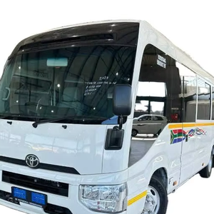 Minibús de Pasajeros 4.0D de 4 Plazas, Modelo 2024 con Asientos de Cuero, Ruedas R17, Transmisión Automática y Techo Panorámico en Venta - Product Image 2