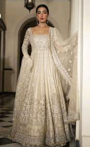 2024 vestido de novia de seda para boda hermoso blanco hasta el suelo con DarkstonePearl & Resham bordado embellecido Dupatta - Product Image 2