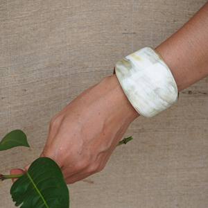 Bracelet en corne bijoux naturels belles cornes bracelets matériau naturel bracelet prix le moins cher - Product Image 5