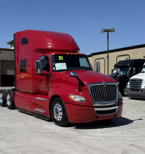 รถบรรทุกหัวลากแบบมีห้องนอน ปี 2025 LT รุ่นใหม่ หลังคาสูง 450 แรงม้า เกียร์อัตโนมัติ พร้อมส่ง - Product Image 3