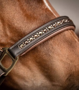 Halter en cuir marron avec chaîne en cristal Hot Selling Premium Quality Leather Halter Crystal avec rembourrage doux à un prix abordable - Product Image 4