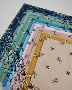 Bandana carré classique en coton à motif cachemire pour homme et femme, foulard pour cheveux et cou, style urbain tendance - Product Image 5