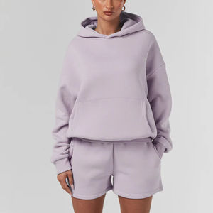 Ensemble 2 pièces personnalisé pour femme : sweat à capuche et short avec badge en tissu tissé et short à taille élastique pour l'hiver - Product Image 2
