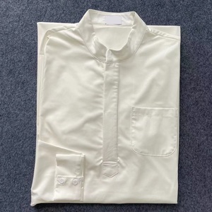 Thobe musulmán SS abotonado con bolsillos laterales Hombres Islámico thobe Color sólido Diseño árabe Daffah thobe Moda saudita - Product Image 6