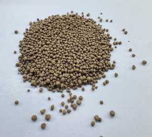 ทรายแมวเบนโทไนต์สีน้ำตาลคุณภาพสูง เป็นมิตรต่อสิ่งแวดล้อม พร้อมความสามารถในการจับกลิ่นที่ดีที่สุด บรรจุภัณฑ์แบบเจาะรู 10 กก. น้ำหนัก 5 กก. - Product Image 1