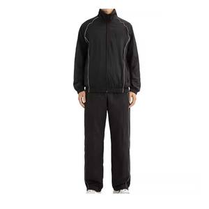 Pantalones cortos de jogging con logotipo propio de diseño de rayas de gran oferta personalizados de alta calidad con chaqueta cortavientos ropa deportiva chándal - Product Image 3