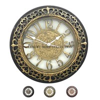 Jam dinding logam besar elegan dengan desain modern berani sempurna untuk interior kontemporer dan gaya industri