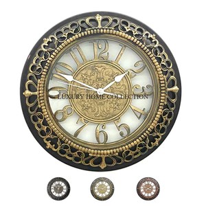 Grandes y elegantes Relojes de pared de metal con diseños modernos atrevidos perfectos para interiores de estilo contemporáneo e industrial - Product Image 2