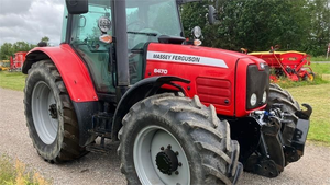 Tracteur agricole Massey Ferguson 6470 Dyna-6 - Product Image 2