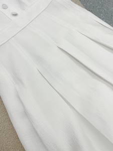 Vestidos de verano para mujer de alta calidad Botones frontales Orion Box Vestido plisado Tela ecológica Logotipo personalizado Whiteant Vietnam - Product Image 4