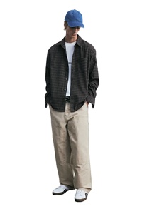 เสื้อเชิ้ตแขนยาวสำหรับผู้ชายทรงหลวมผ้าคอตตอนผสมผ้าวิสคอส - Product Image 6