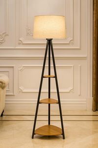 Cadre en métal noir élégant et rustique en noyer, accents en bois, abat-jour en tissu beige et brun classique pour bureau, vente en gros - Product Image 4