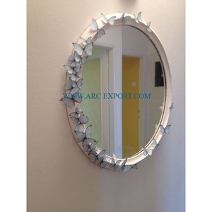 Miroir mural de salle de bain à motif nouveau et attrayant fournisseur de gros miroir mural suspendu en plaqué or fait à la main à bas prix - Product Image 3