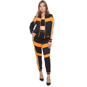 ชุดวอร์ม3ชิ้นสำหรับผู้หญิงชุดวิ่งจ๊อกกิ้งแฟชั่นฤดูหนาวดีไซน์ใหม่ - Product Image 3