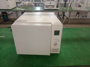 MS.Z -24B Autoclavi da Banco con Porta Automatica e Schermo LCD - Product Image 3