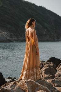 Vêtements de mode occidentale tendance, kaftan long en coton brodé bohème mexicain Aari, tunique d'été pour resort, maxi hippie - Product Image 4