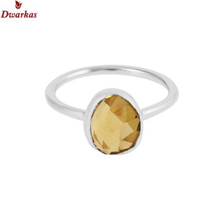 Bague élégante et classique en argent sterling 925 avec citrine naturelle de forme fantaisie, pour femmes et jeunes filles, en stock. - Product Image 2