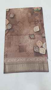 Sarees Dola à impression numérique, collection exquise London Queen, saree en soie Dola à impression numérique de qualité supérieure, saree pour femmes, vente en gros surat - Product Image 3