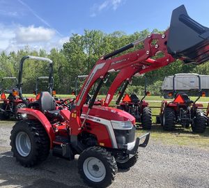 Tracteur à roues Massey Ferguson 1E.35, 35 CV, 4 roues motrices, automatique, pour applications agricoles, performances de travail robustes, tracteur compact - Product Image 6