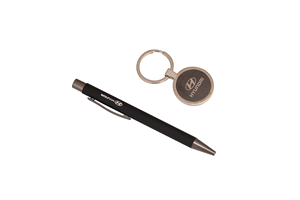 Set de Regalo Corporativo de 2 Bolígrafos de Metal Ultramatte con Acabado Goma y Llavero de Acero Inoxidable de Doble Cara, Artículos de Oficina y Escolares - Product Image 2