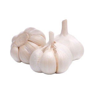 Ail blanc frais de haute qualité dans des sacs en maille de 20kg cartons de prix usine pour la vente en gros de légumes frais - Product Image 1