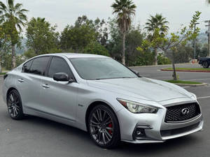 Infiniti Q50 Red Sport 400 2020 Usado en Buen Estado - Product Image 4