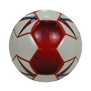 Balón de Fútbol de Cuero PU de Tamaño 5, Diseño de Máquina de Balones de Fútbol Pakistaní, Servicio OEM con Unión Térmica en Múltiples Colores - Product Image 1