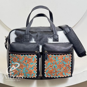 กระเป๋าคุณแม่ทำจากหนังวัวแท้มีหลายช่องสำหรับจัดระเบียบกระเป๋าถือสะพายข้าง - Product Image 1