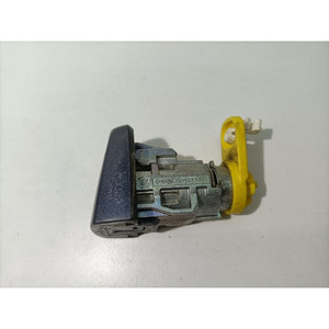 CILINDRETTO PORTE RENAULT Kadjar Série 806016317R K9K646 (15>) - Product Image 1