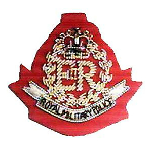 Insignes maçonniques brodés à la main avec logo nominatif personnalisé pour l'uniforme scolaire, vêtements et sacs conçus par le client - Product Image 4