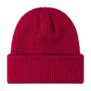 Gorro de invierno de alta calidad Gorro de calavera cálido con logotipo personalizado con tela alta - Product Image 4