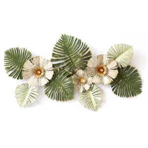 Arte de pared de metal de último estilo en negro y dorado - Product Image 5